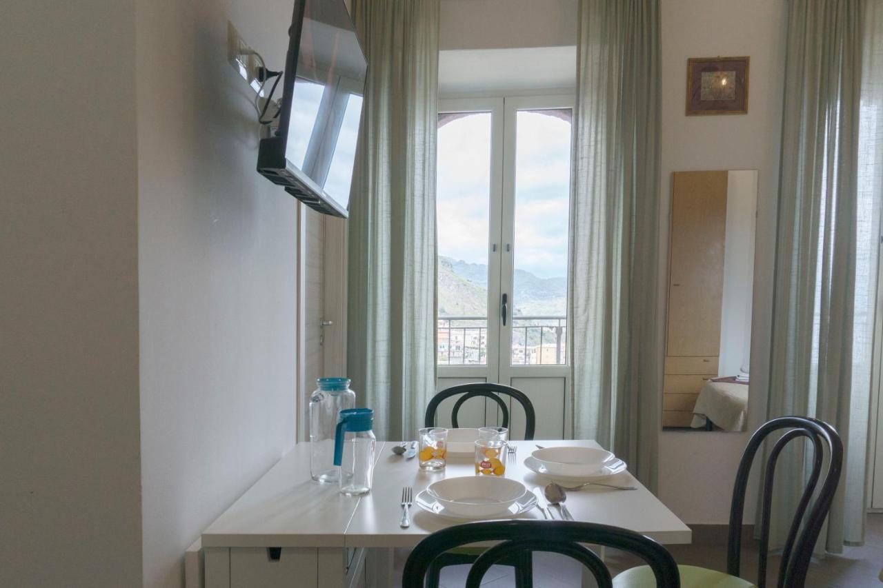 Nonna Peppina Central Apartments Taormina Dış mekan fotoğraf